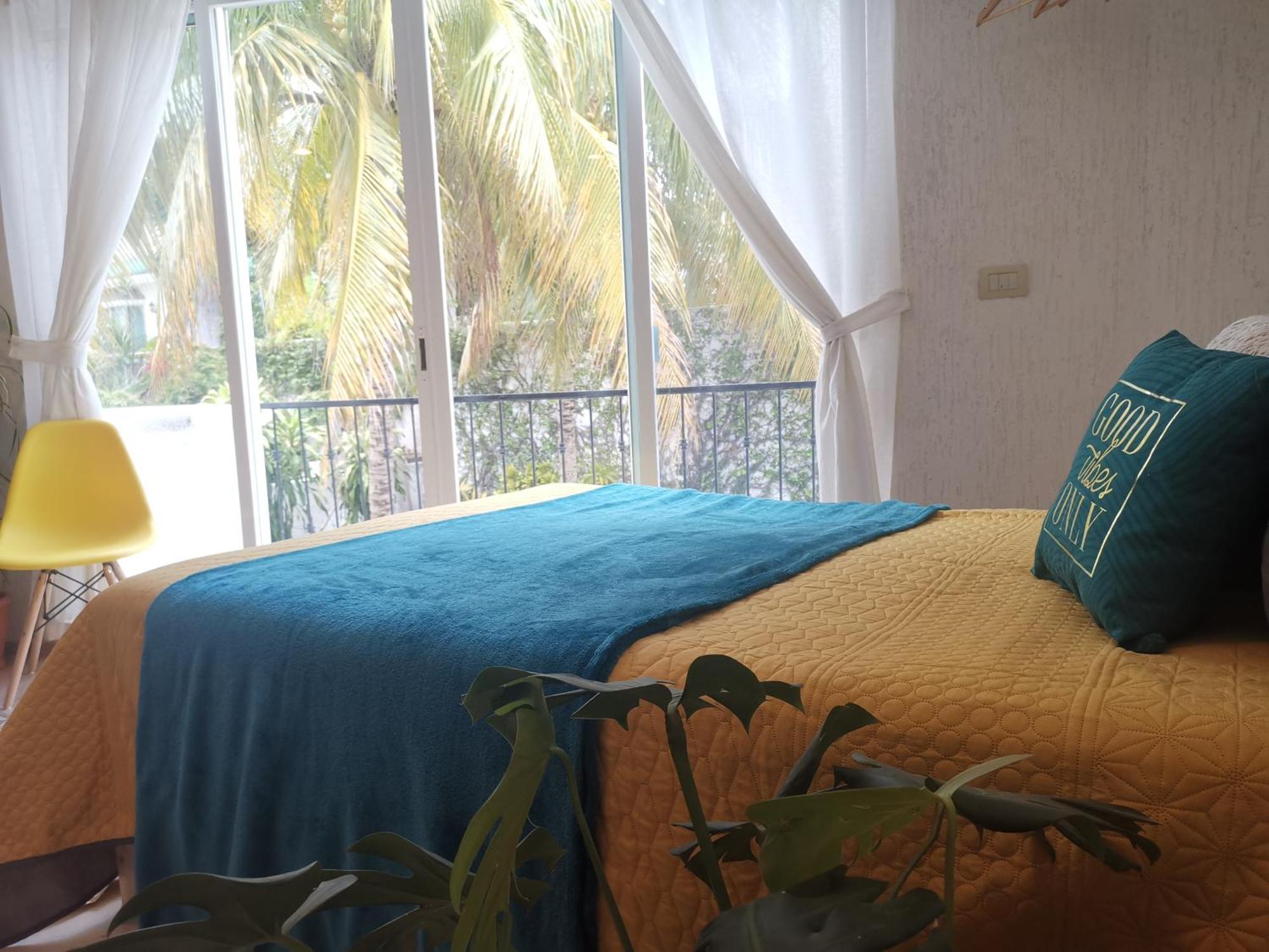 Beautiful & Cozy Near Beach Apartment Pool & Kingsize Bed Cancun Room photo